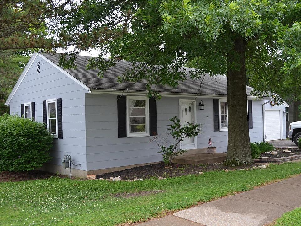 1st image of 2614 East Ave