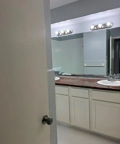 8827 Rowan Ln — Photo 7