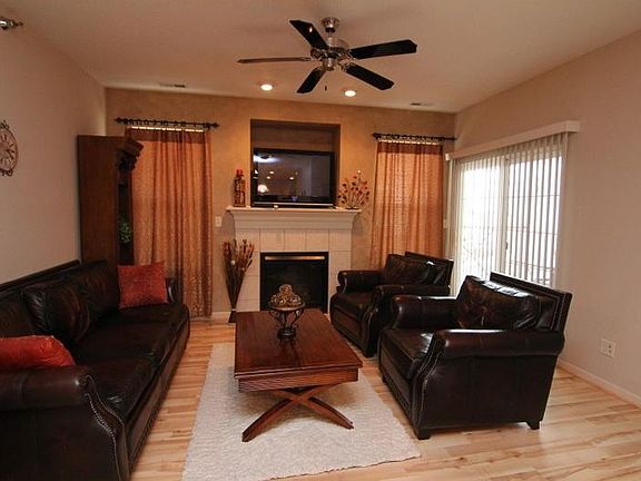5th image of 1333 SE University Ave Unit 207