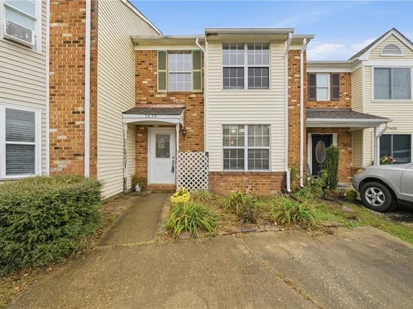 5630 Gates Landing Rd, Virginia Beach, VA 23464