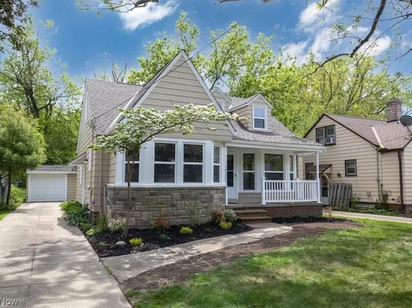 19321 Story Rd, Rocky River, OH 44116