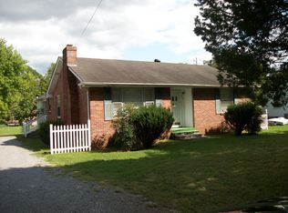 521 Castle Heights Ave, Lebanon, TN 37087