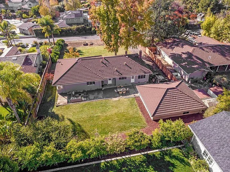 1755 Mora Ct — Photo 28