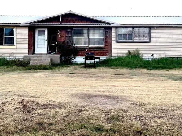 600 Chester Ave, Panhandle, TX 79068
