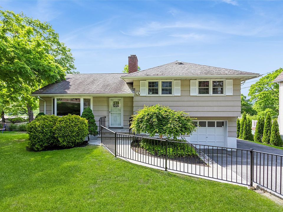 1st image of 789 Warren Avenue