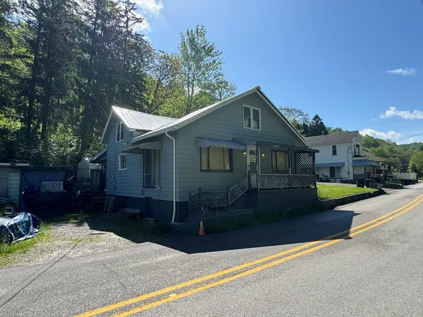 204 Roosevelt Avenue, Benwood, WV 26031