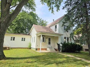 116 N Logan St, Mason City, IL 62664