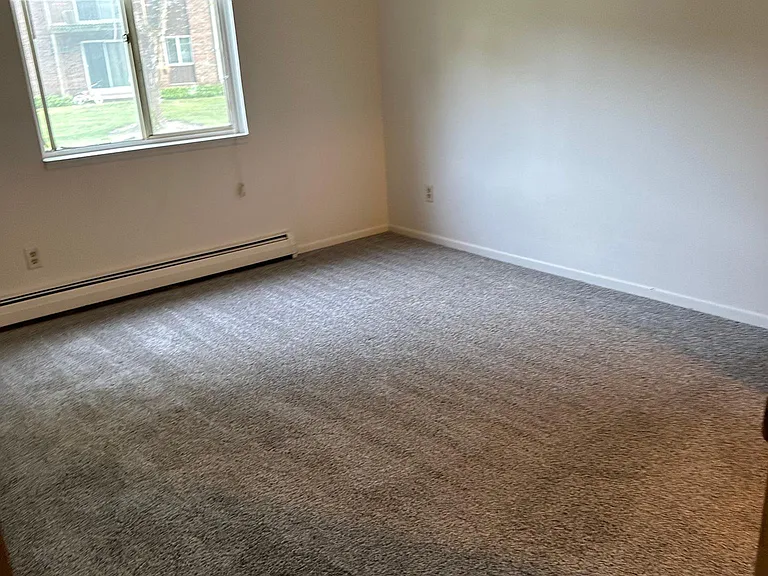 2122 Allen Blvd #6 — Photo 9