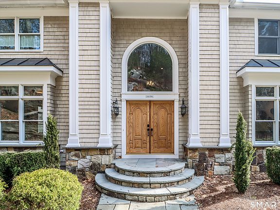 4th image of 62 Riverford Road