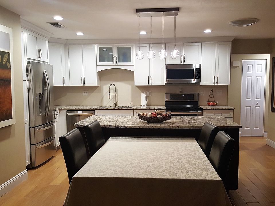 1st image of 13621 Del Prado Dr S