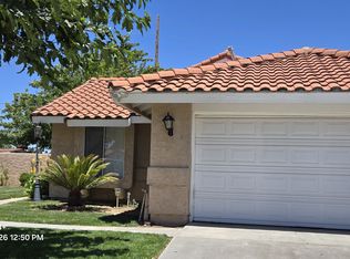 3243 E Avenue S1, Palmdale, CA 93550