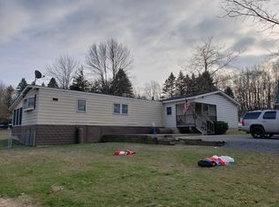 3 Cedar Ln, Kerhonkson, NY 12446