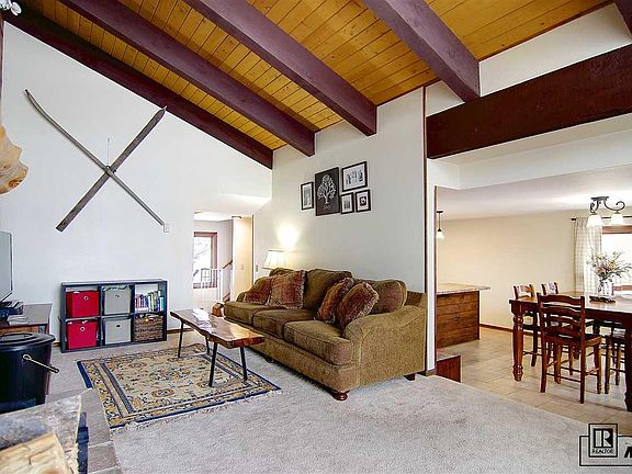 2nd image of 1332 Mark Twain Ln