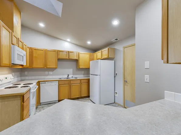 22471a, 12108-12110 117th Avenue Ct E #12110, Puyallup, WA 98374