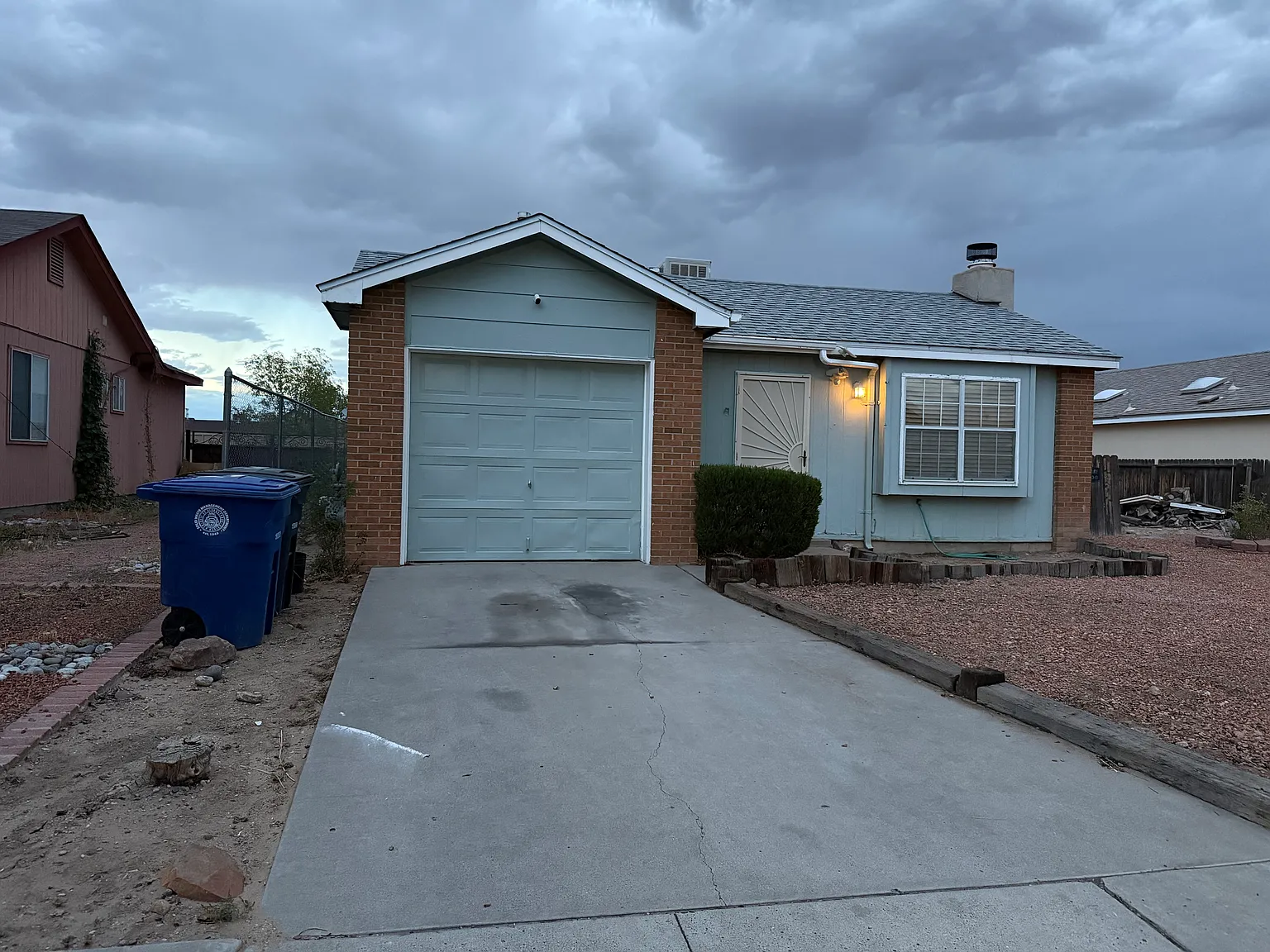 Flynn Ave NW, Albuquerque — Photo 2
