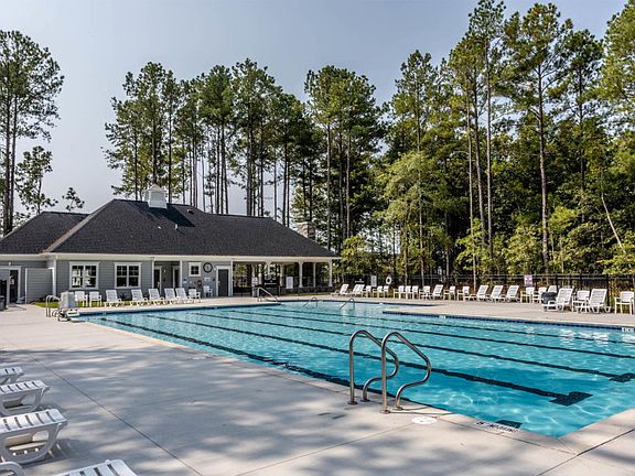 Community Clubhouse Pool