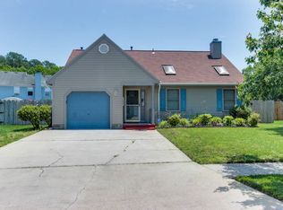 2572 Gaines Mill Dr, Virginia Beach, VA 23456