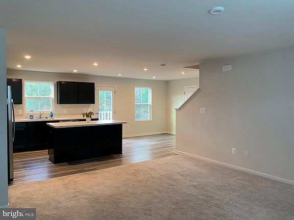 5th image of 612 McFerren Rd