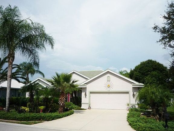 3rd image of 2221 Sonoma Dr E