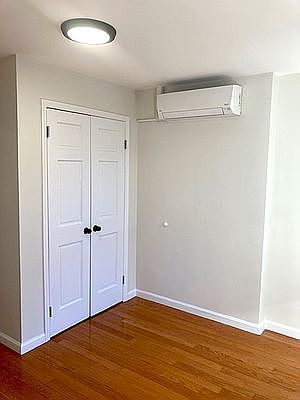 3rd image of 136 Orchard St APT 15