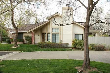 1st image of 506 Bedford Ct