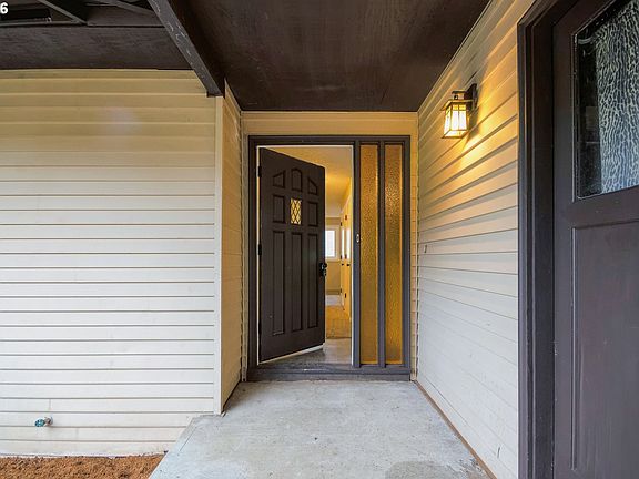 3rd image of 4407 NE 14th Ave
