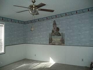 3rd image of 246 Lee Ky