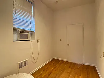 Rented by Best Apartments North Inc