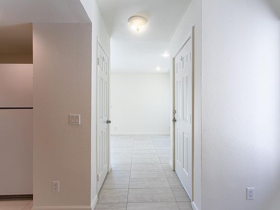 5th image of 3921 E Calle De Carlos APT D