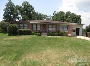 621 Whitney Dr, Pensacola, FL 32503