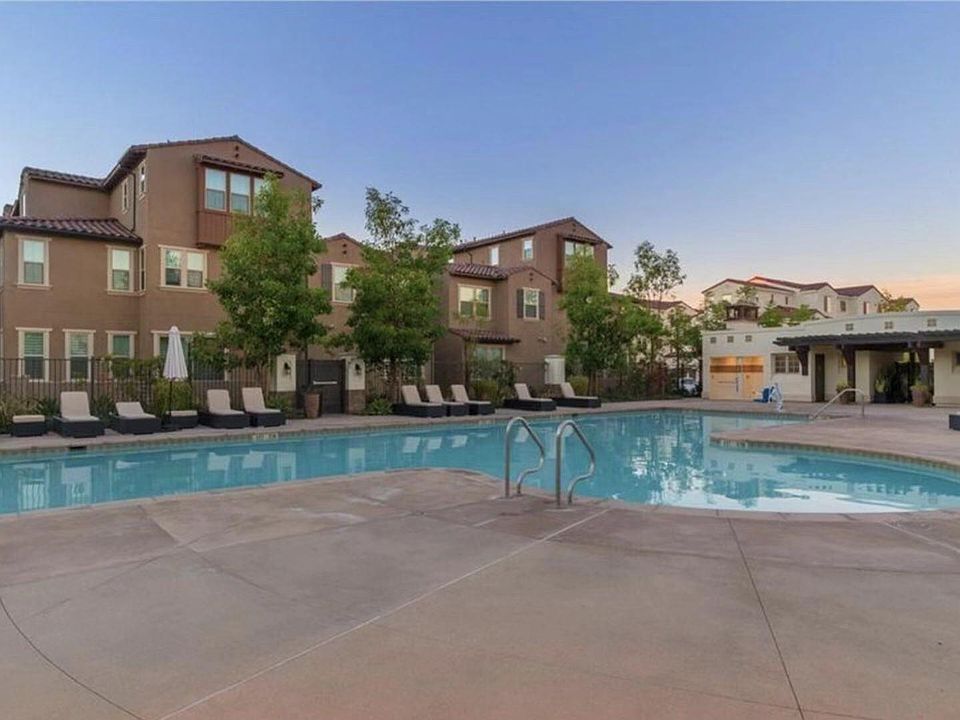 1st image of 16061 Veridian Cir