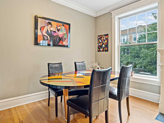5th image of 535 W Belmont Ave #2