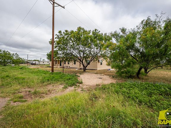 2nd image of 10826 W Grape Creek Rd