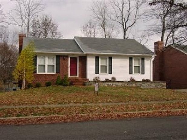1st image of 957 Wyndham Hills Dr