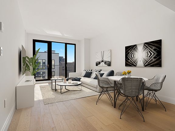 4th image of 3714 34th St