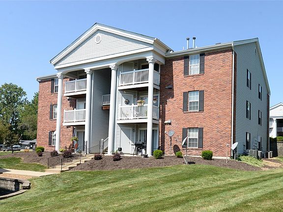 4th image of 1948 Marine Terrace Dr APT F