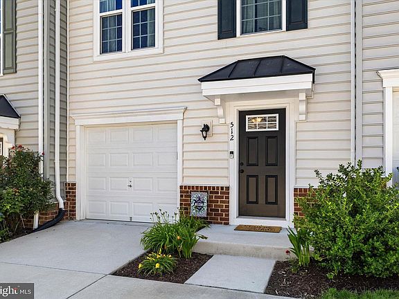 2nd image of 512 Streamview Dr