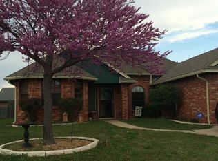 2415 SW 41st St, Lawton, OK 73505