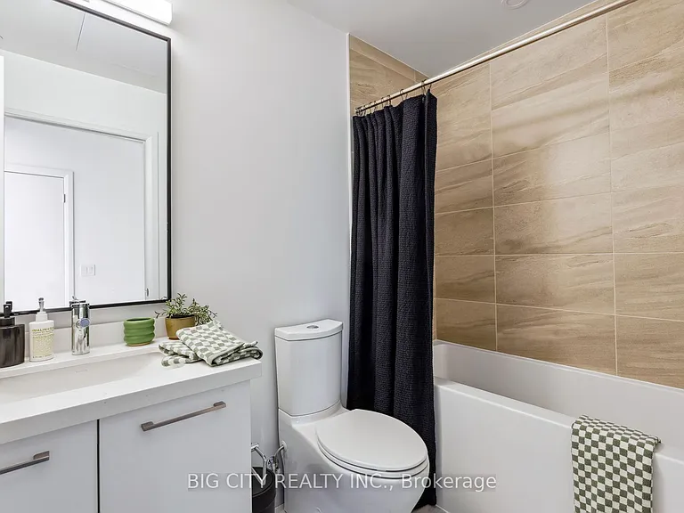 36 Brentcliffe Rd #712 — Photo 28