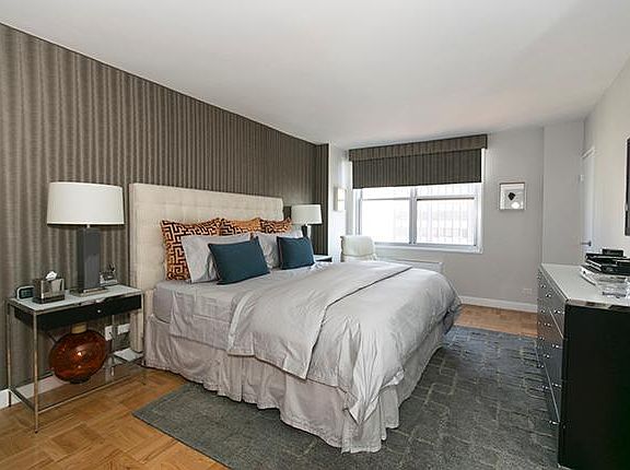 3rd image of 300 E 56th St APT 11G