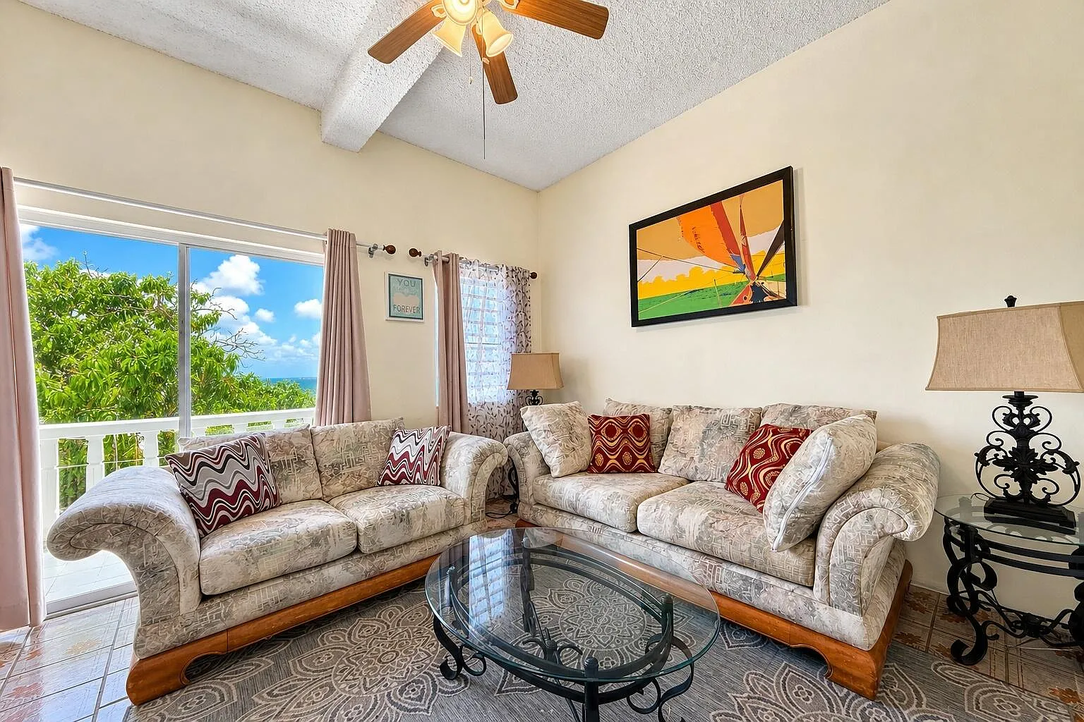 2 bed, $1,600 — Photo 1