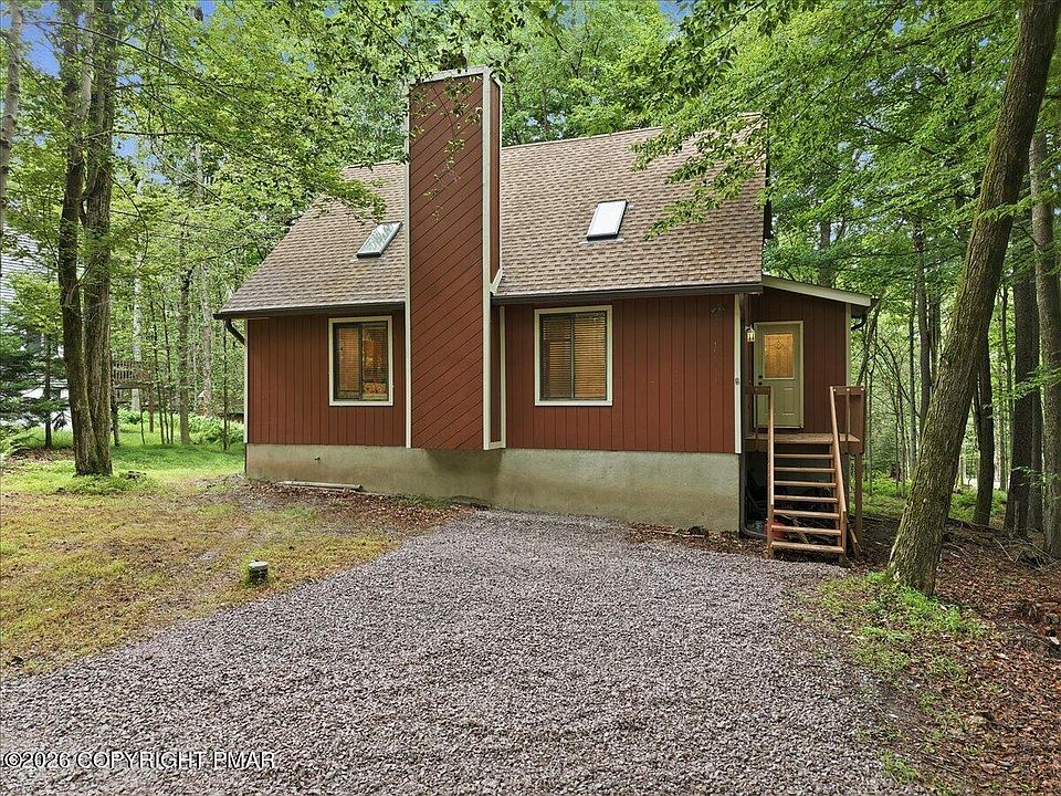 1st image of 220 Muskwink Dr