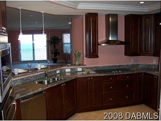 5th image of 2515 S Atlantic Ave Unit 907
