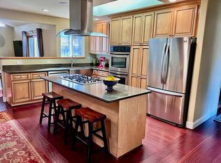 2585 Brookhaven Dr, Santa Rosa, CA 95405