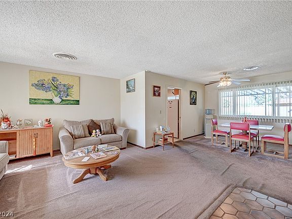 4th image of 1604 Bluestone Dr