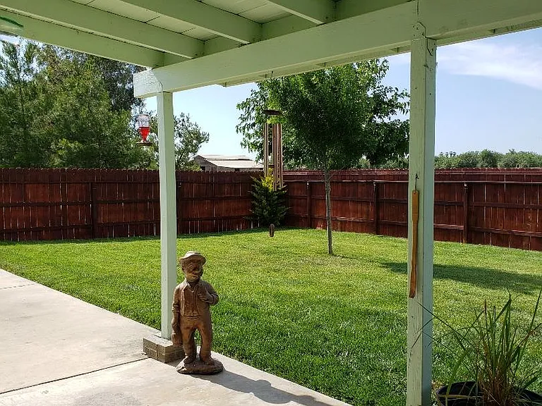 19623 Fairlane Ct — Photo 3
