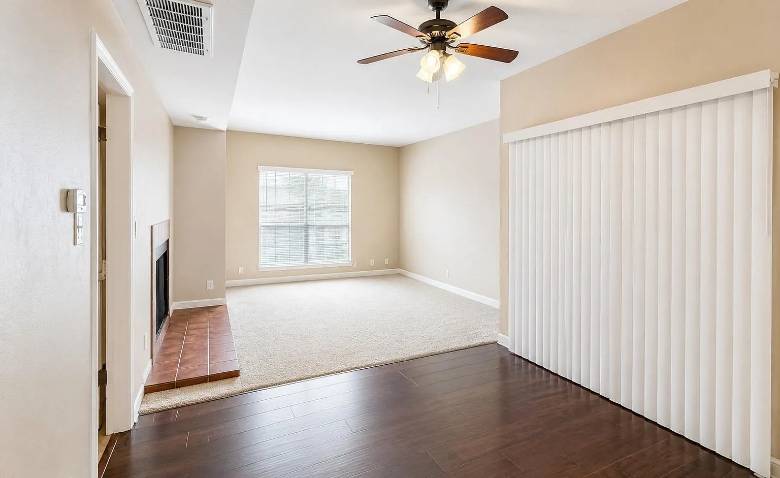 1 bed, 1.0 bath, 897 sqft, $1,075 — Photo 4
