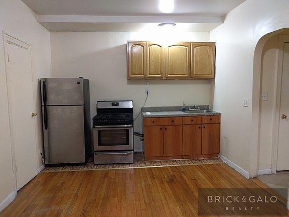 5th image of 2121 Beekman Pl APT 4I