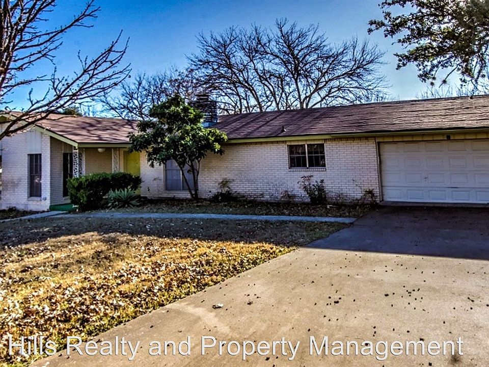1st image of 114 Oakview Dr W