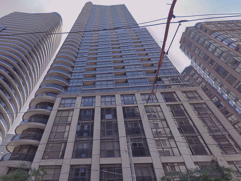 1st image of 21 Carlton St #2808